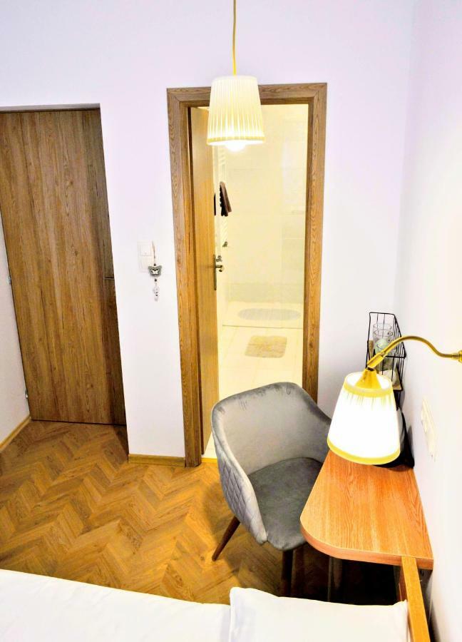 Apartament Turnul Pielarilor Studios Сибиу Екстериор снимка